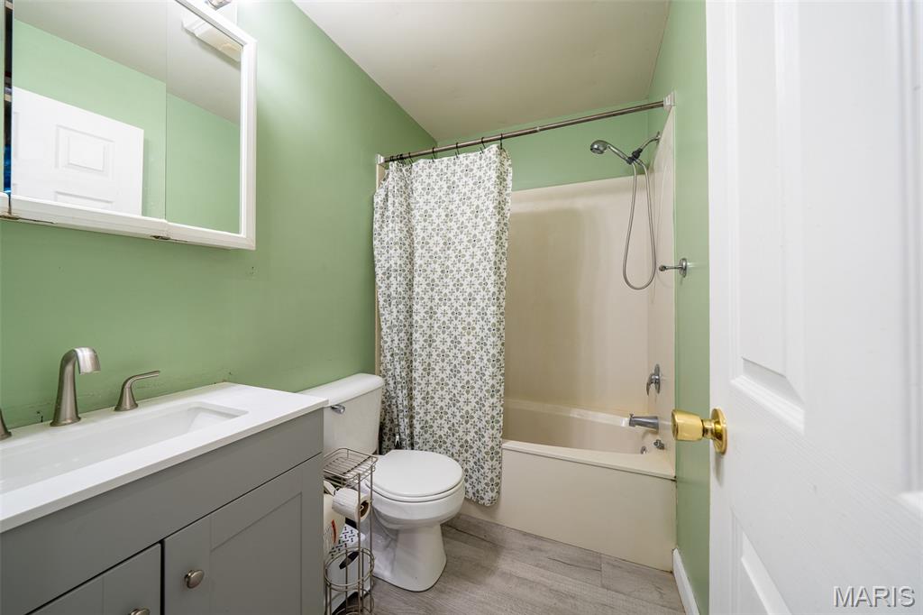 670 Meadow Drive Property Photo 12