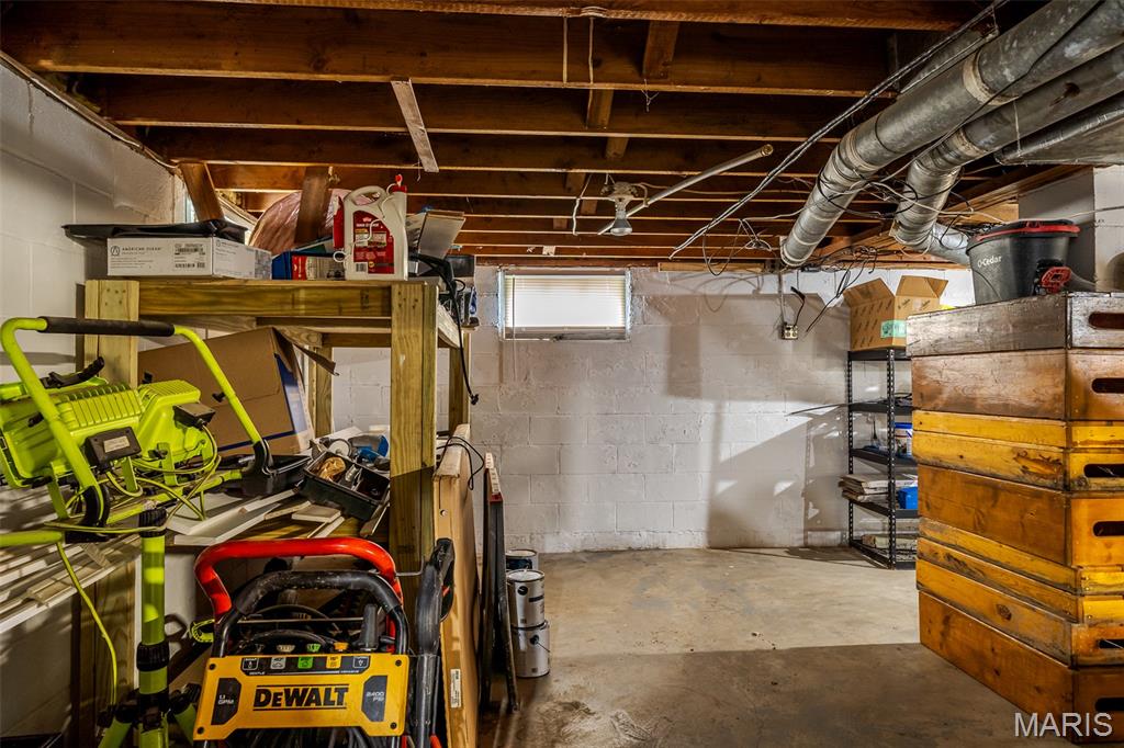 670 Meadow Drive Property Photo 16