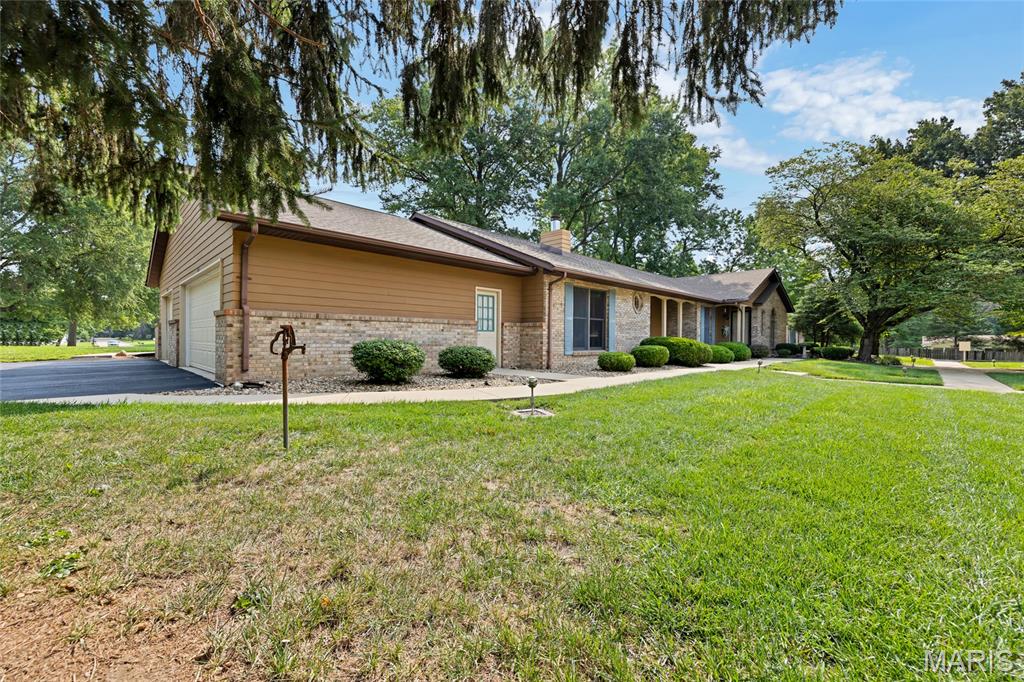 2112 West Boulevard Property Photo 5