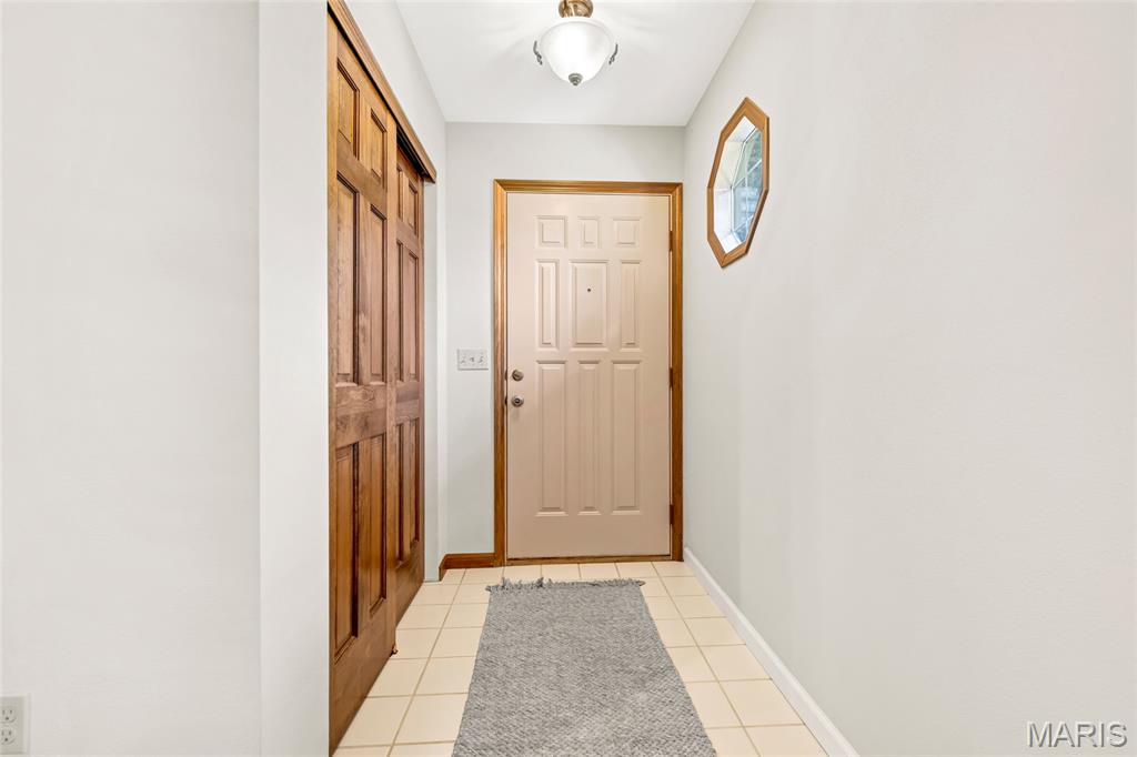 2112 West Boulevard Property Photo 7