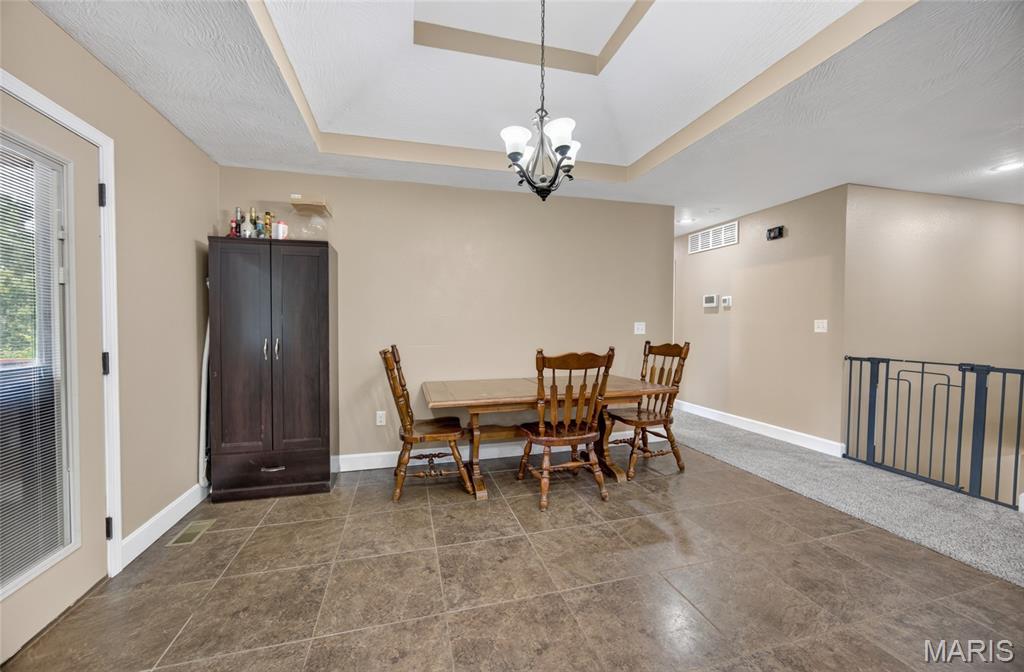 20152 Helios Lane Property Photo 9