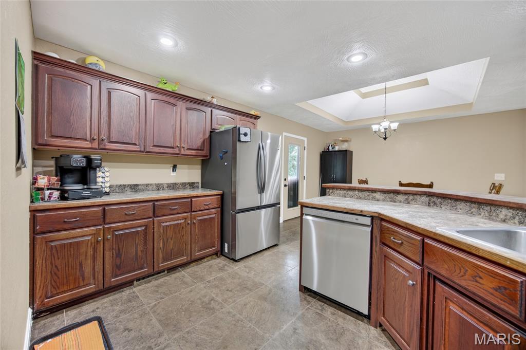 20152 Helios Lane Property Photo 14