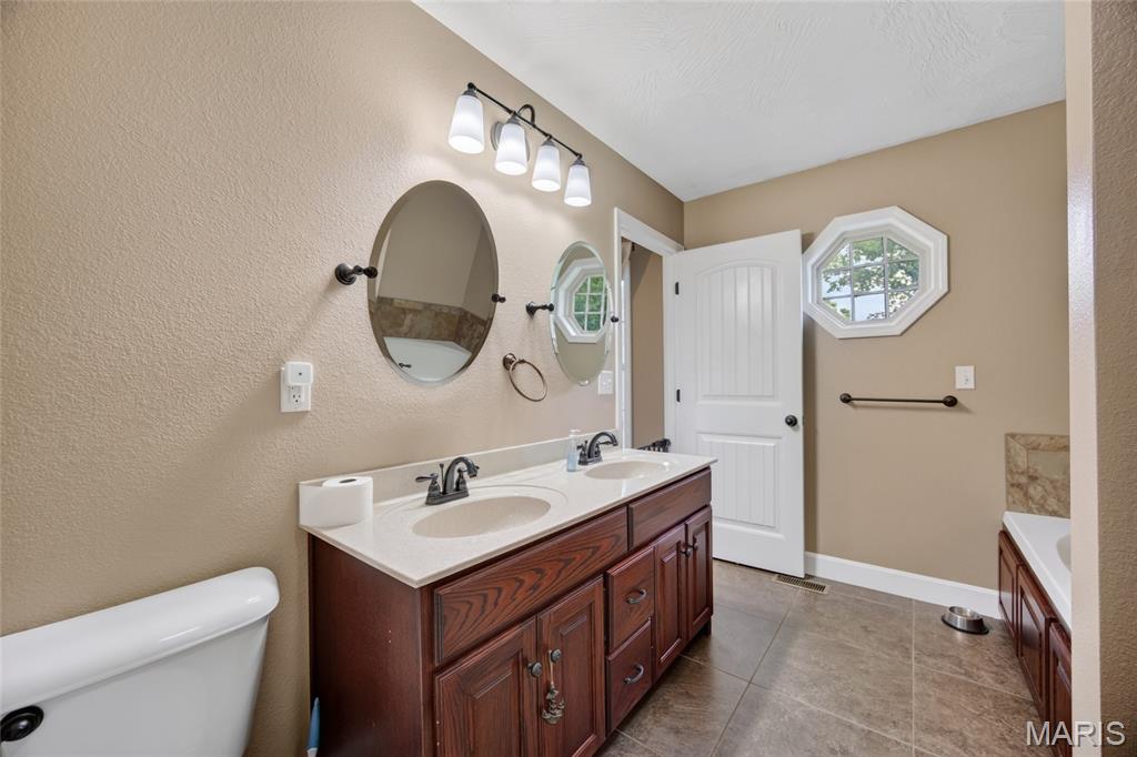 20152 Helios Lane Property Photo 22