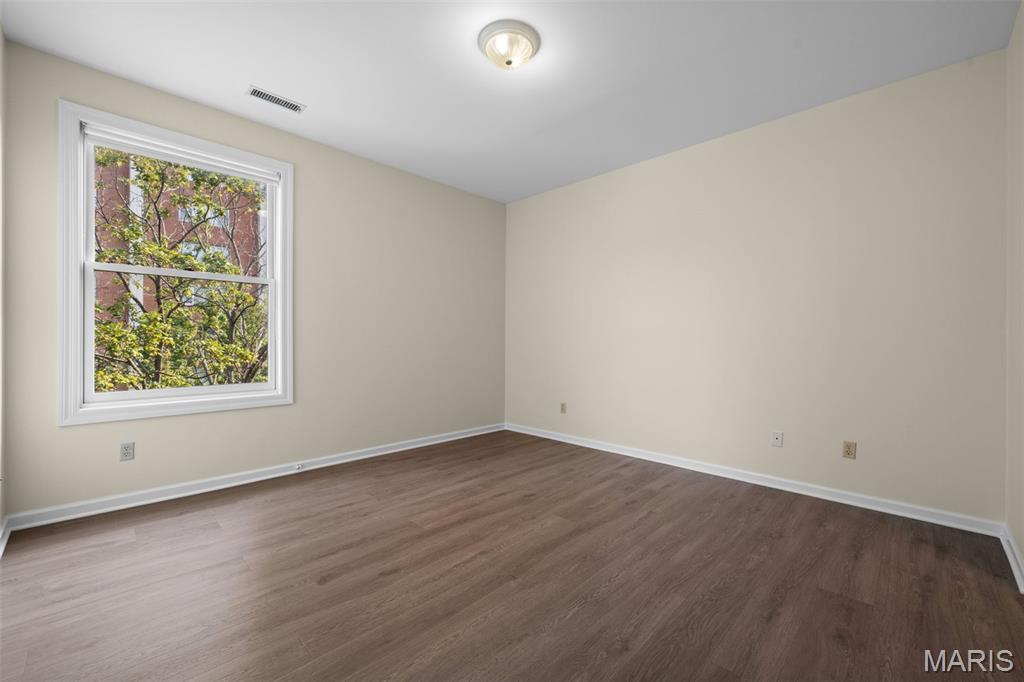 750 S Hanley Road 430 Property Photo 12