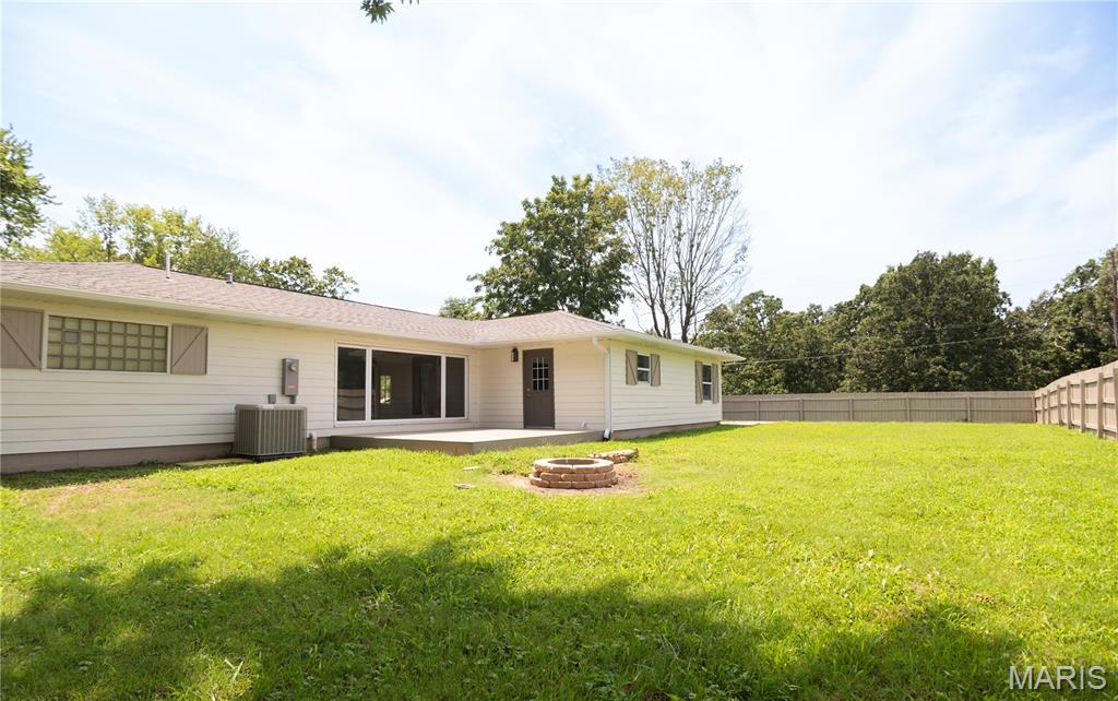 710 Bloomfield Avenue Property Photo 6