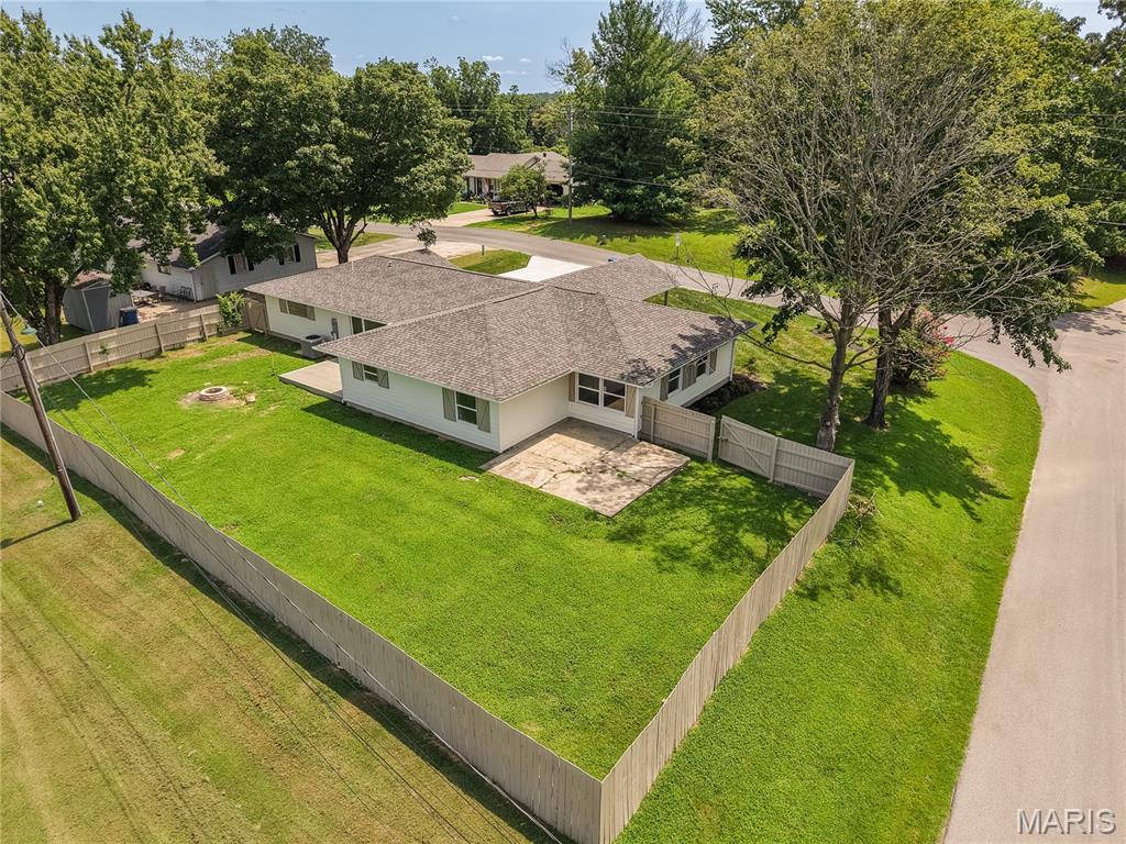 710 Bloomfield Avenue Property Photo 7