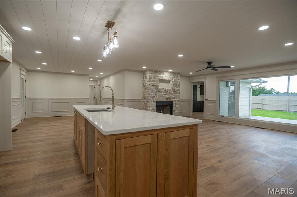 710 Bloomfield Avenue Property Photo 15
