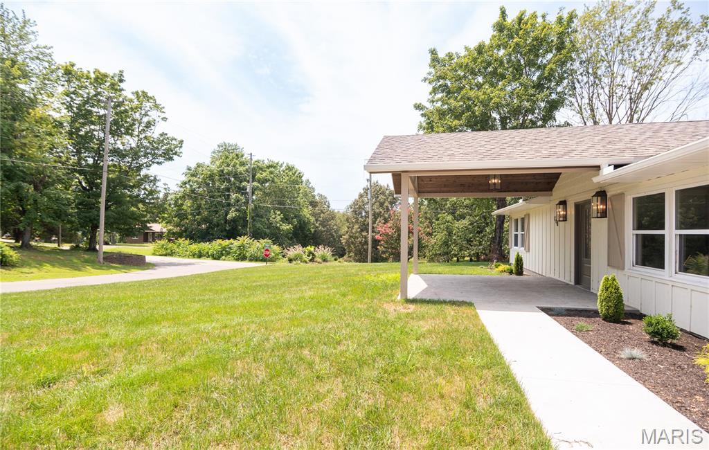 710 Bloomfield Avenue Property Photo 35