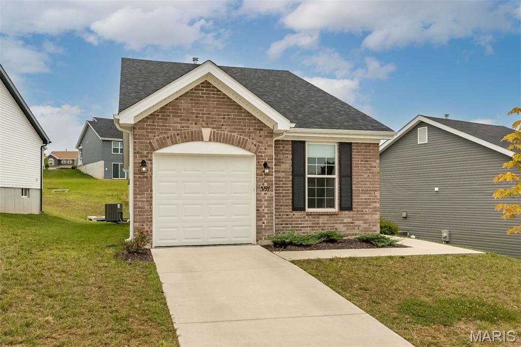 3197 White Pine Drive Property Photo 1