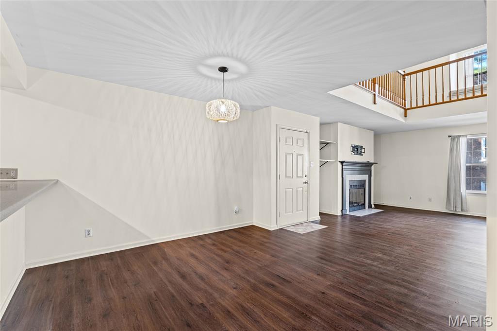 4235 W Pine Boulevard 3 Property Photo 12