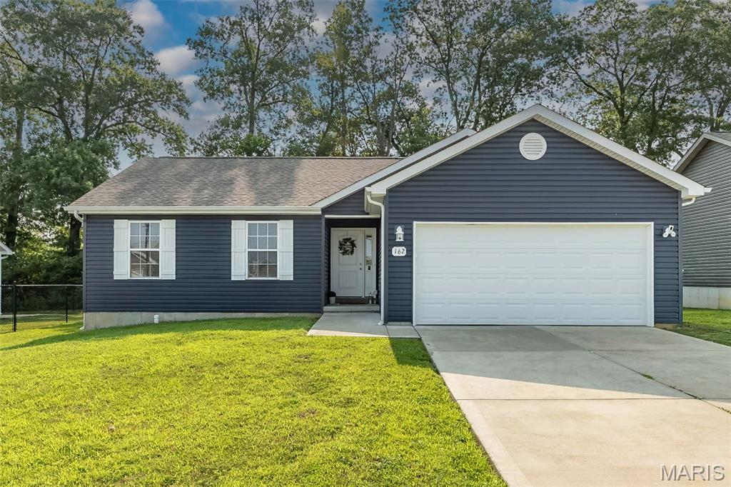 162 Williamsburg Lane
