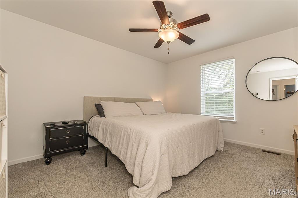 162 Williamsburg Lane Property Photo 16