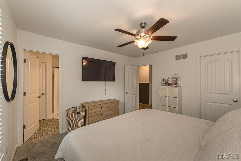 162 Williamsburg Lane Property Photo 17