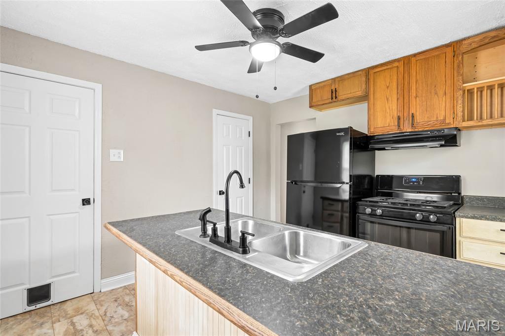 3302 Welsberg Drive Property Photo 15
