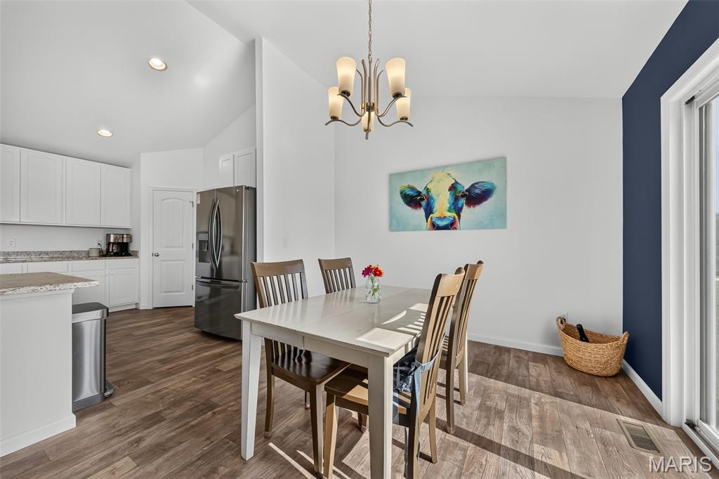 10 Andrew Court Property Photo 11