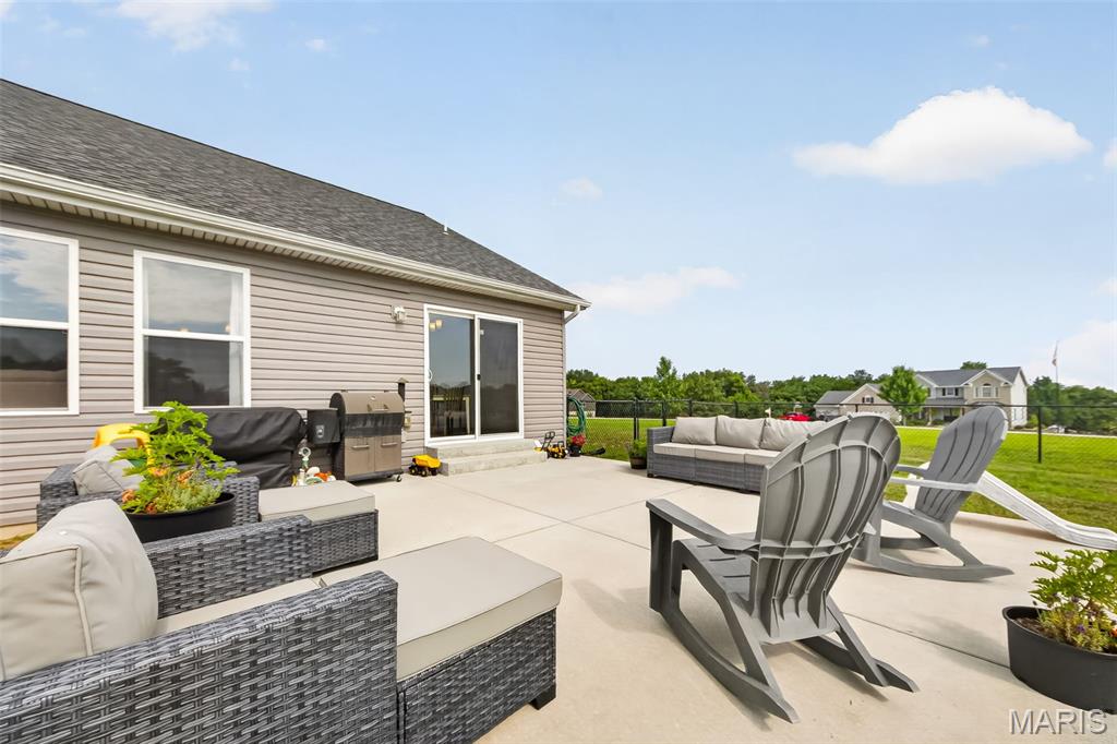 10 Andrew Court Property Photo 48