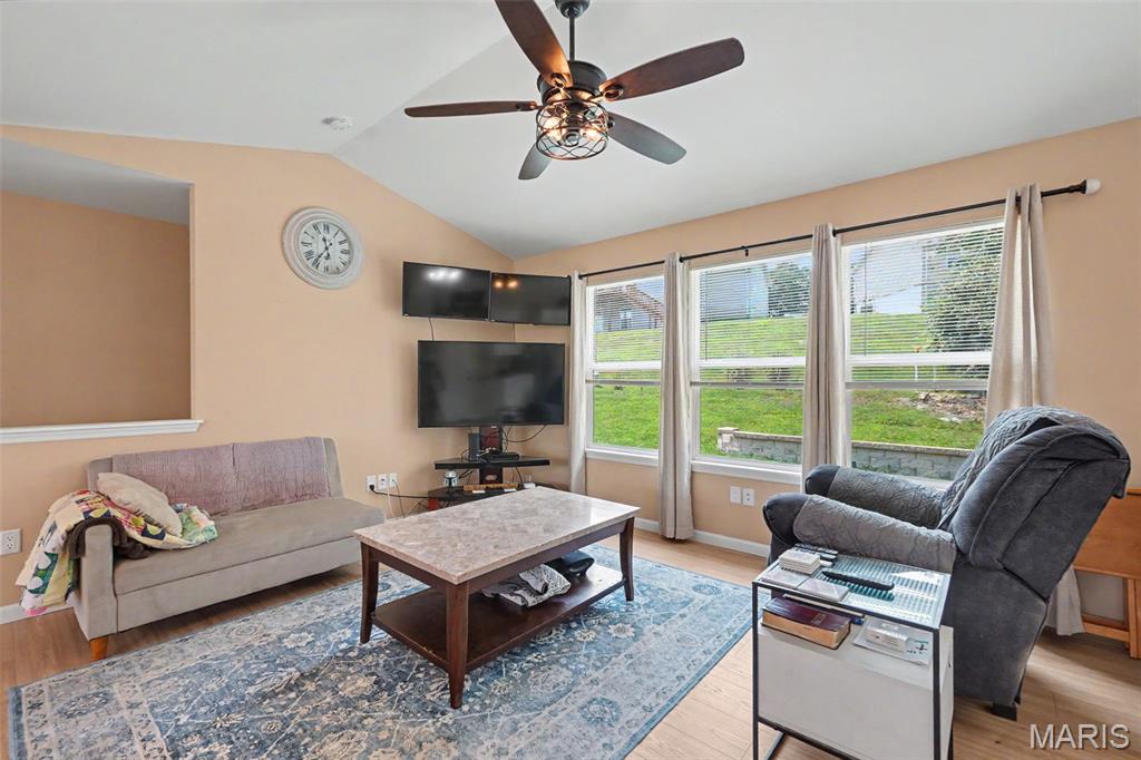 1023 Wrigley Circle Property Photo 7