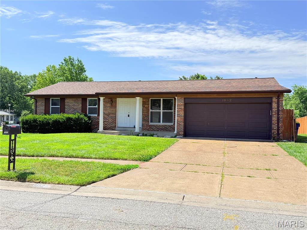 1052 Deleon Court Property Photo 1