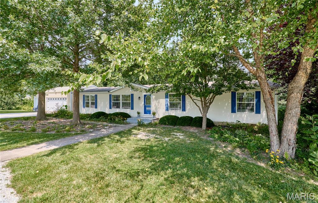141 Sun Haven Drive Property Photo 1
