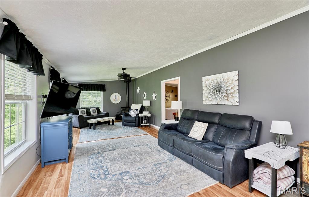 141 Sun Haven Drive Property Photo 7
