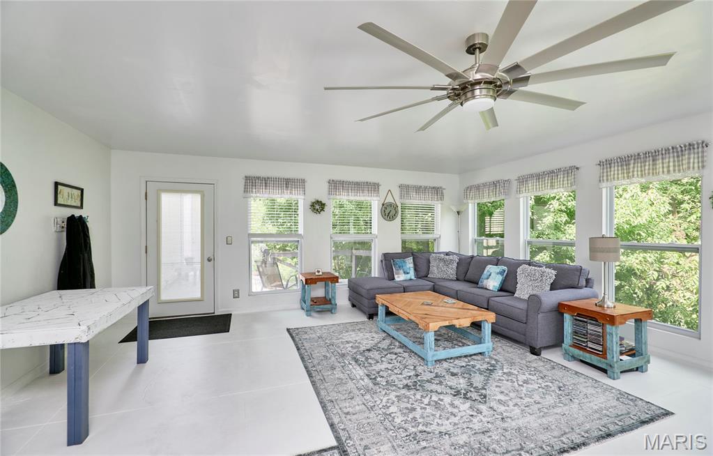 141 Sun Haven Drive Property Photo 40