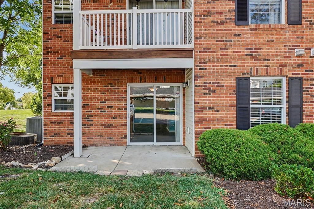 410 Benton C Property Photo 5