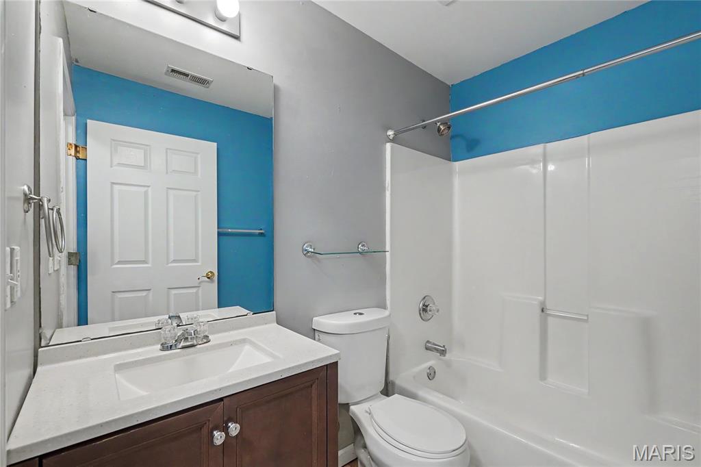 410 Benton C Property Photo 22