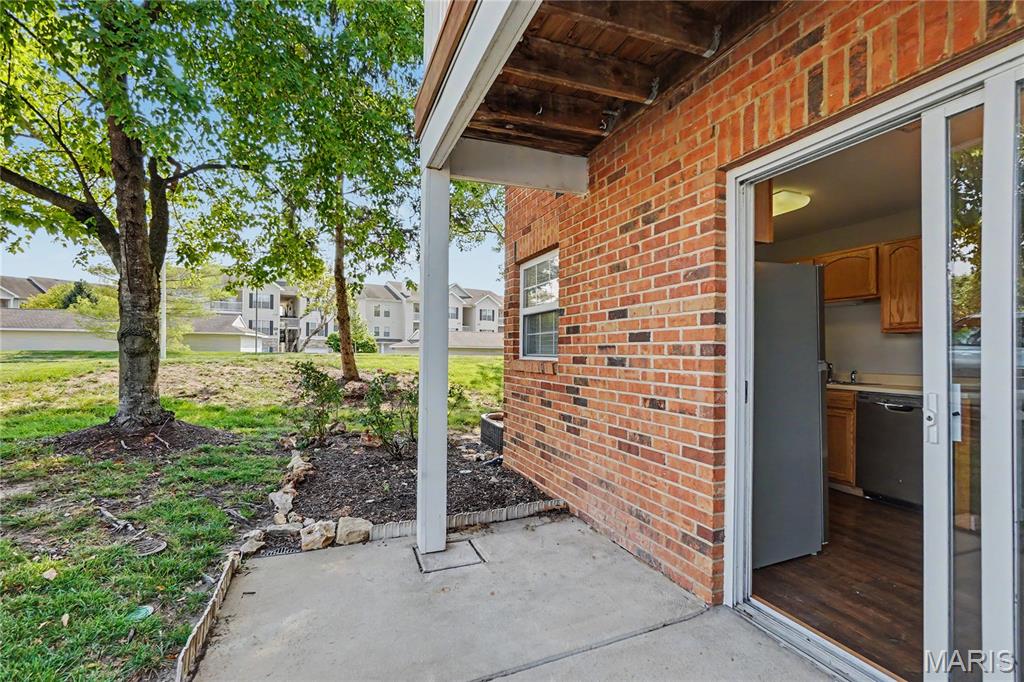 410 Benton C Property Photo 25