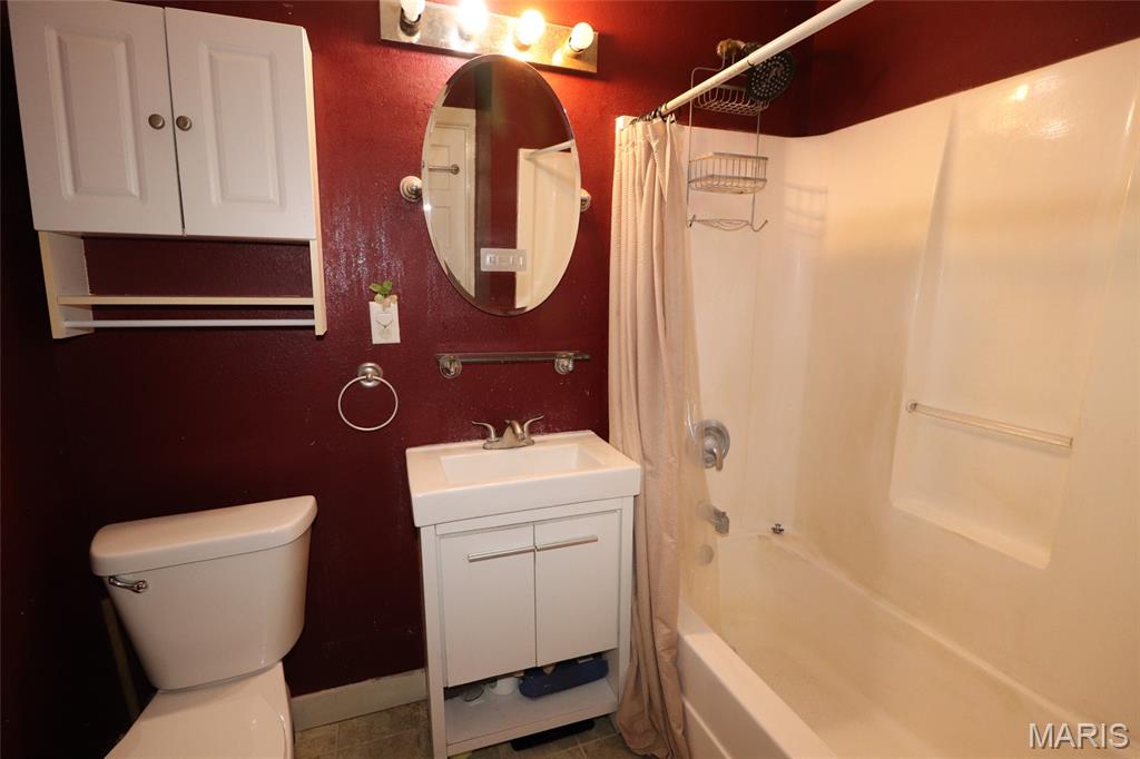 508 E 10th Street Property Photo 14
