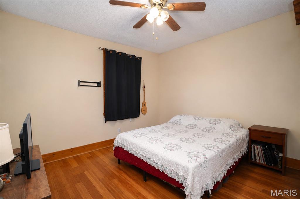 508 E 10th Street Property Photo 15
