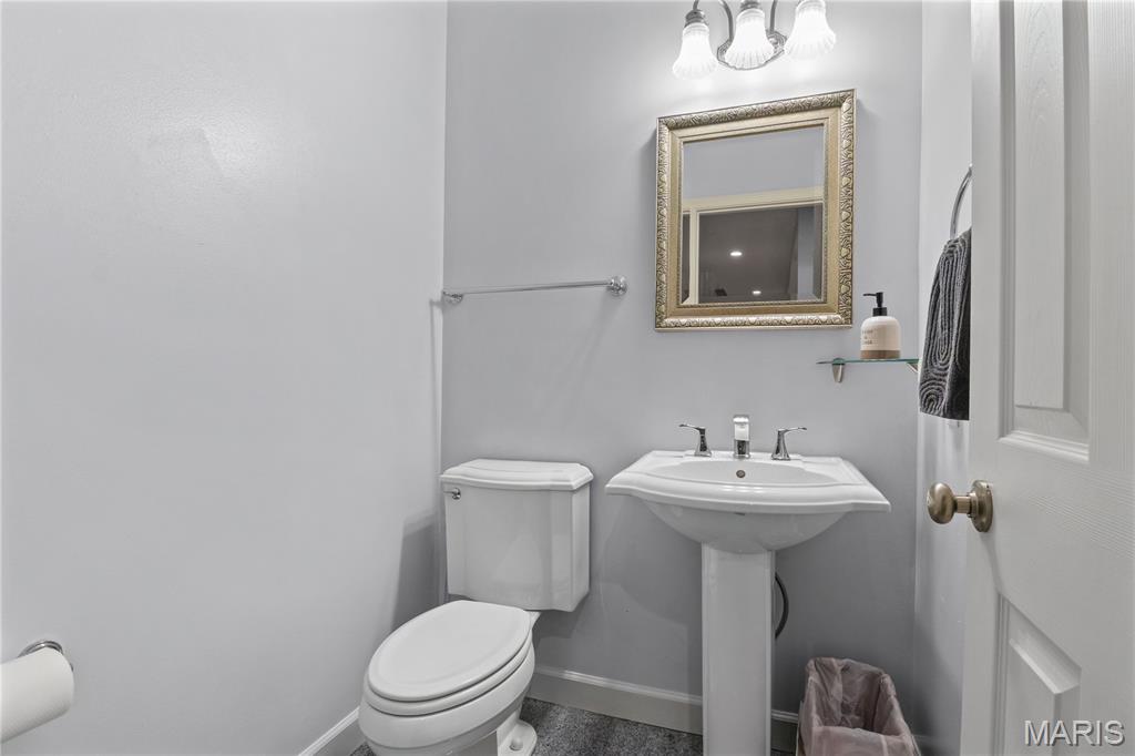 10570 Glen Oaks Drive Property Photo 19