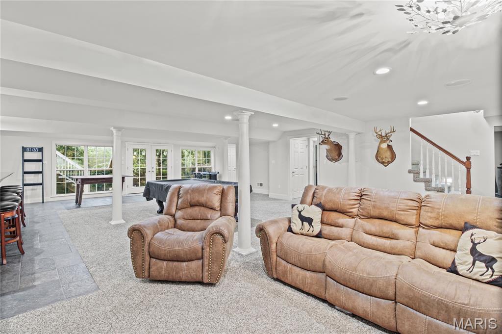 10570 Glen Oaks Drive Property Photo 45