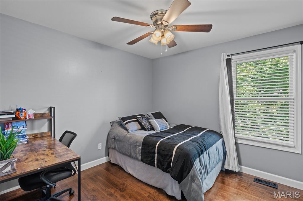 59 E Homefield Point Ct Property Photo 16