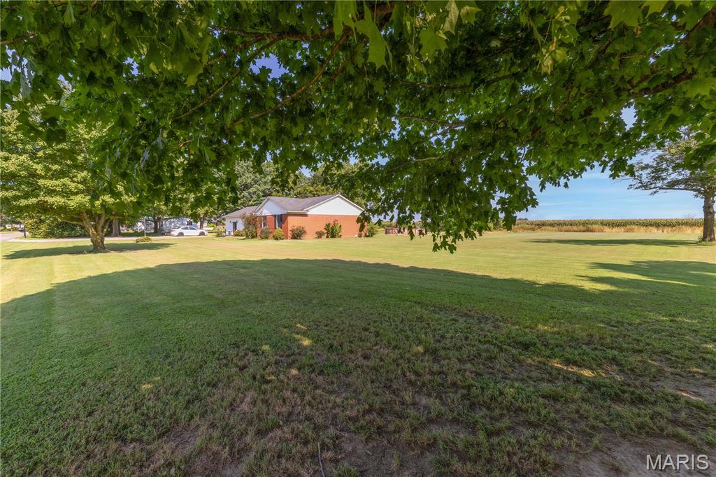 68 Willow Property Photo 20
