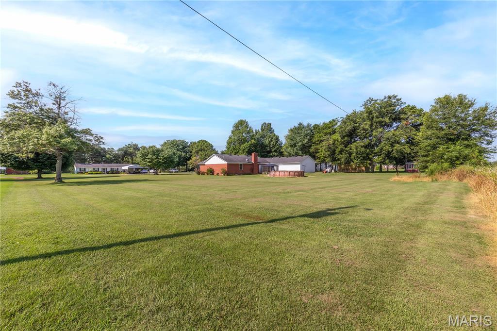 68 Willow Property Photo 21
