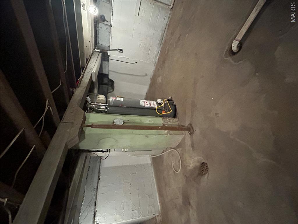 418 Jerome Lane Property Photo 8