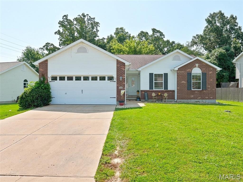 498 Pevely Heights Drive Property Photo 1