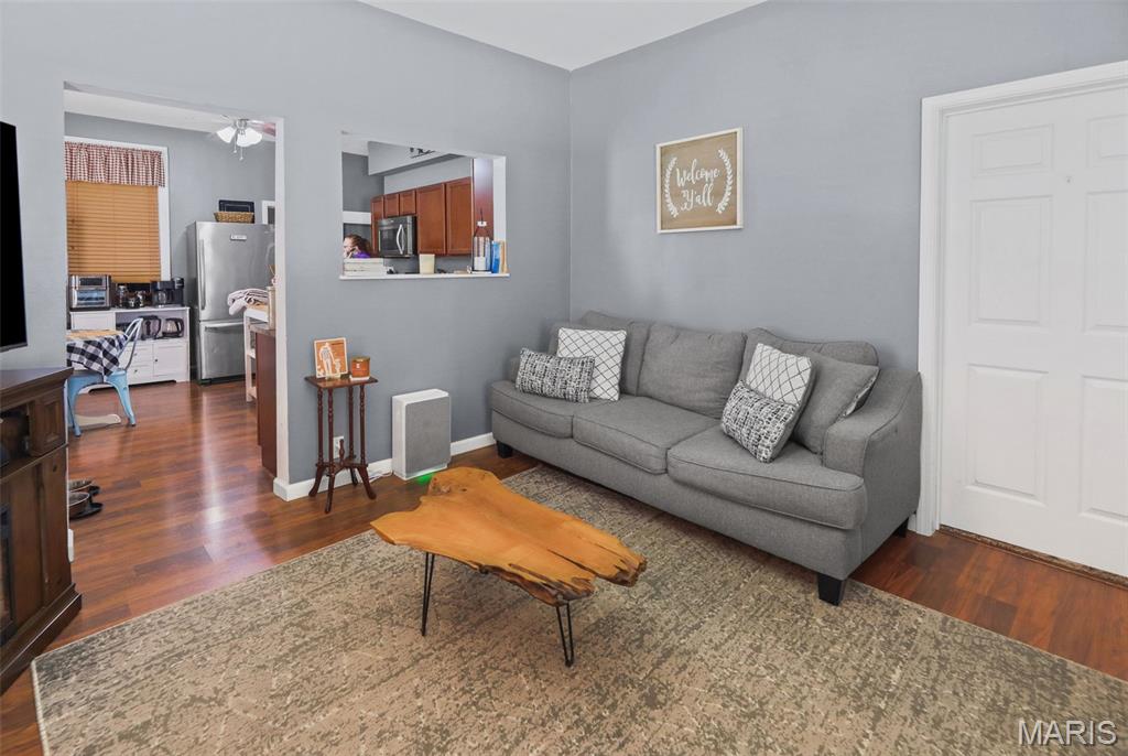313 N John Street Property Photo 12