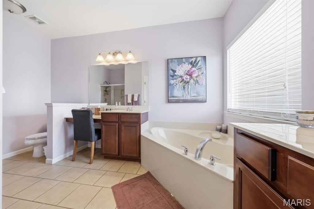 3247 Chester Boulevard Property Photo 14
