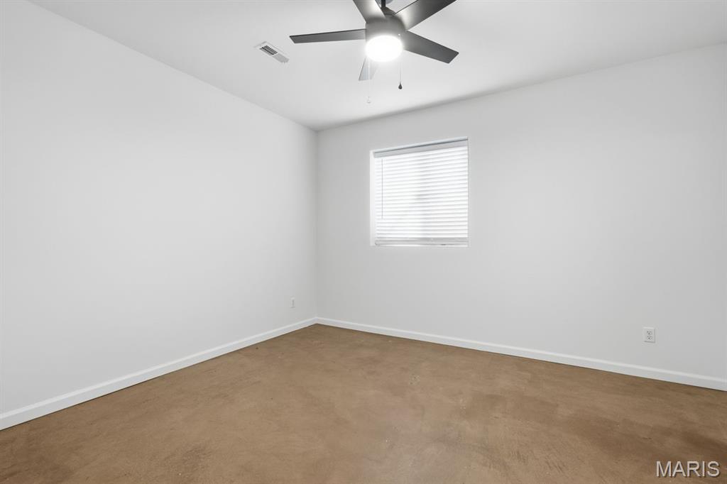 3247 Chester Boulevard Property Photo 27