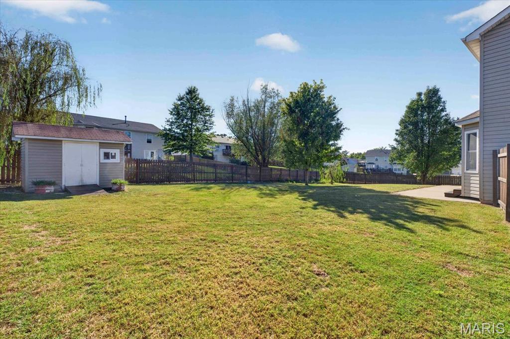 8 Equestrian Trail Property Photo 2