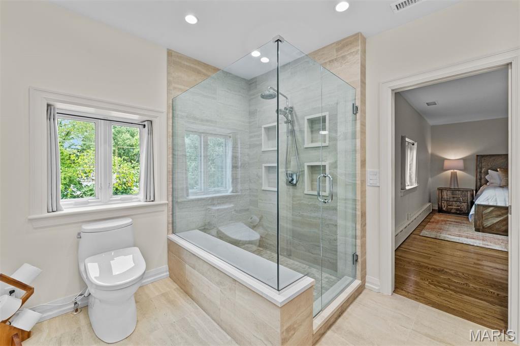 516 Warder Avenue Property Photo 37