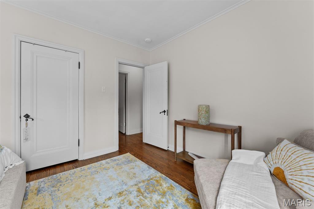 516 Warder Avenue Property Photo 40