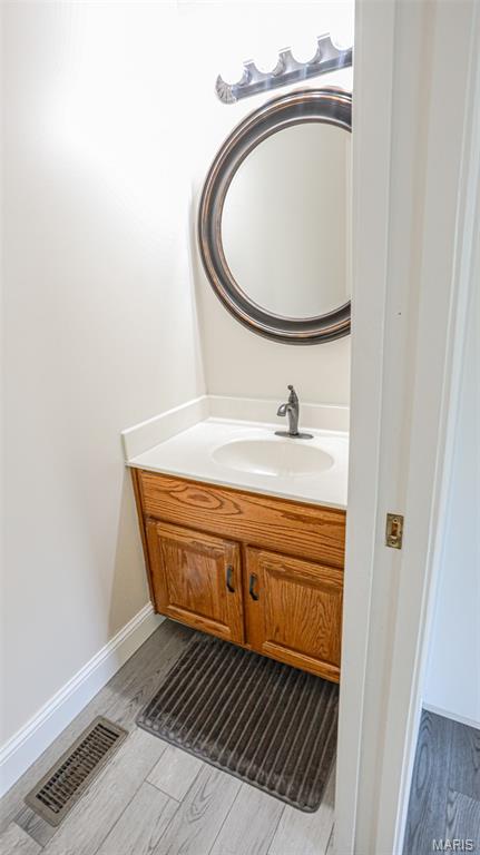 2335 W Chesterfield Boulevard B Property Photo 14