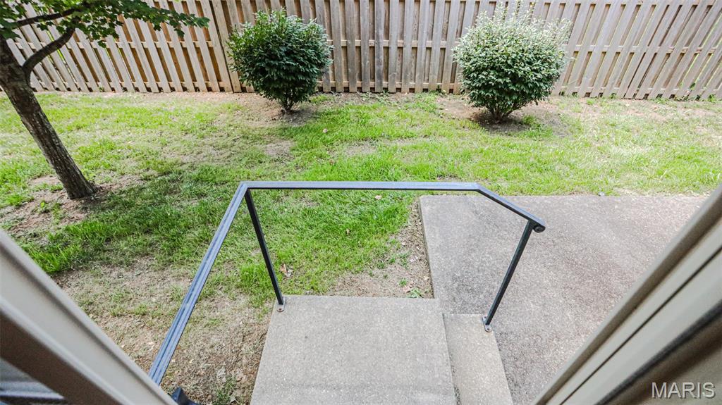 2335 W Chesterfield Boulevard B Property Photo 37