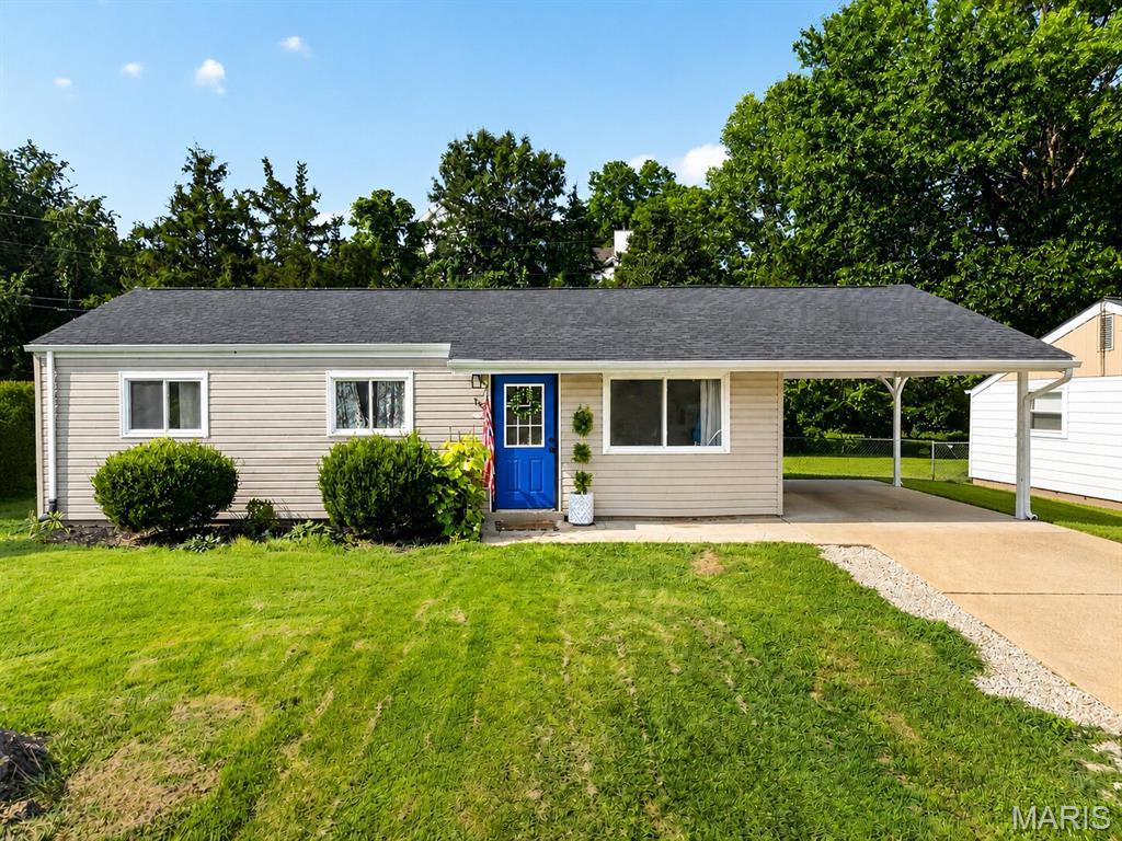 310 Heyden Drive Property Photo 1