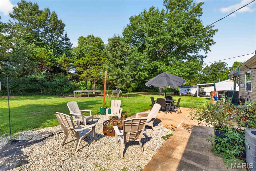 310 Heyden Drive Property Photo 12