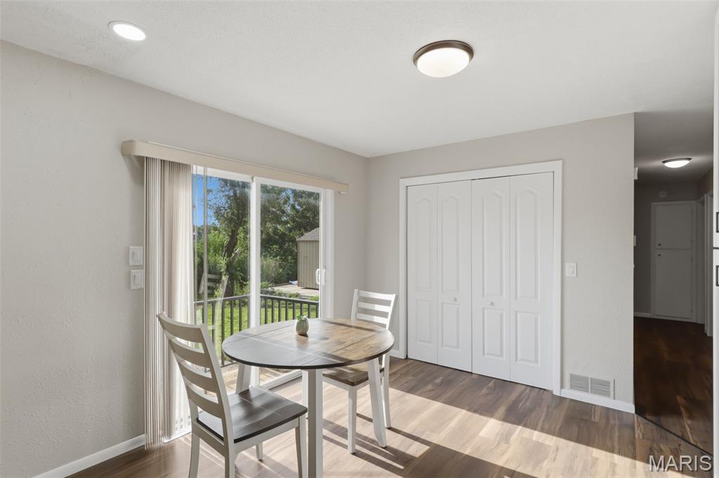 201 Greenwich Avenue Property Photo 6
