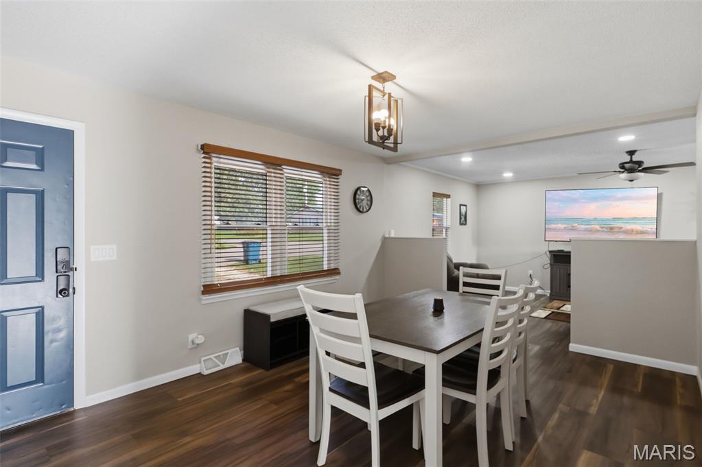 201 Greenwich Avenue Property Photo 17