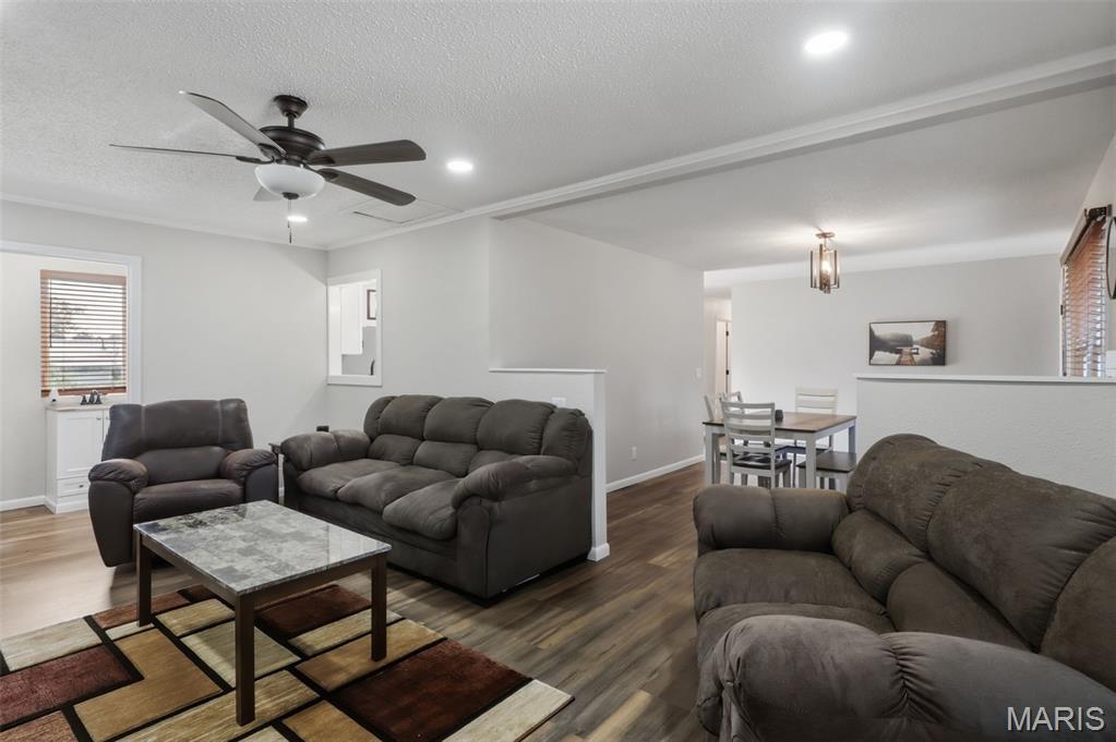 201 Greenwich Avenue Property Photo 24